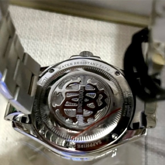Roberto Cavalli Collaborates With Frank Muller For A Signature Watch Series. - Picture 5 of 10